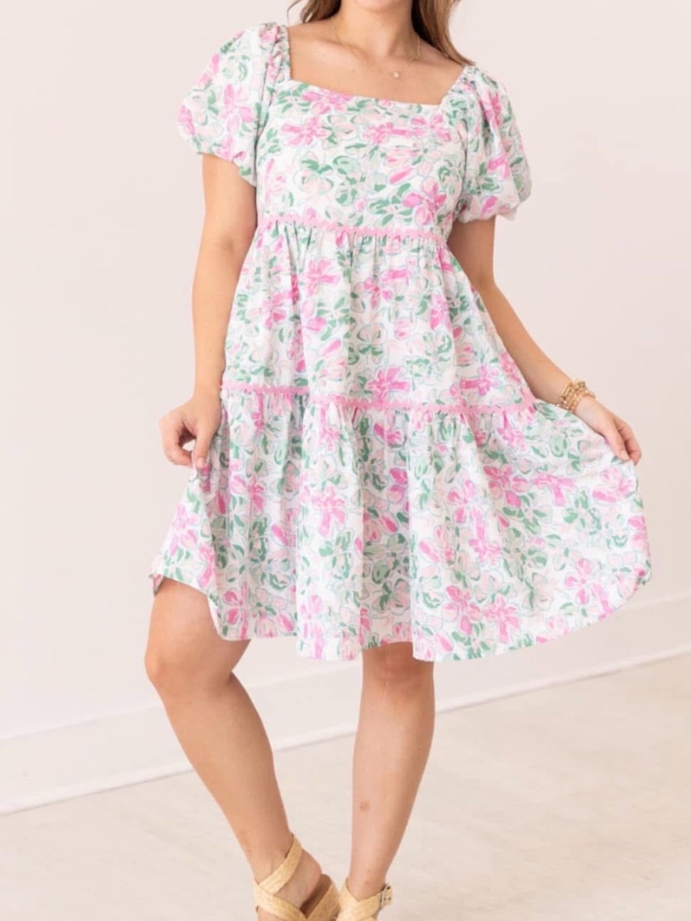Floral Puff-Sleeve Mini Dress in Pink and Green